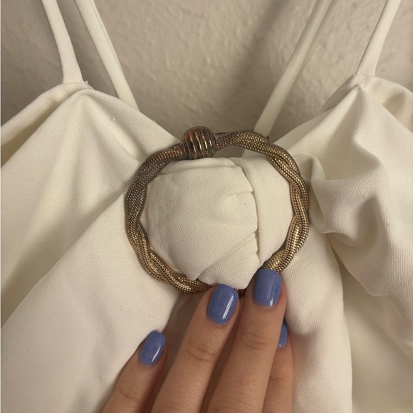 Elliatt Artic bow off the shoulder cocktail mini dress sz L - Picture 3 of 11